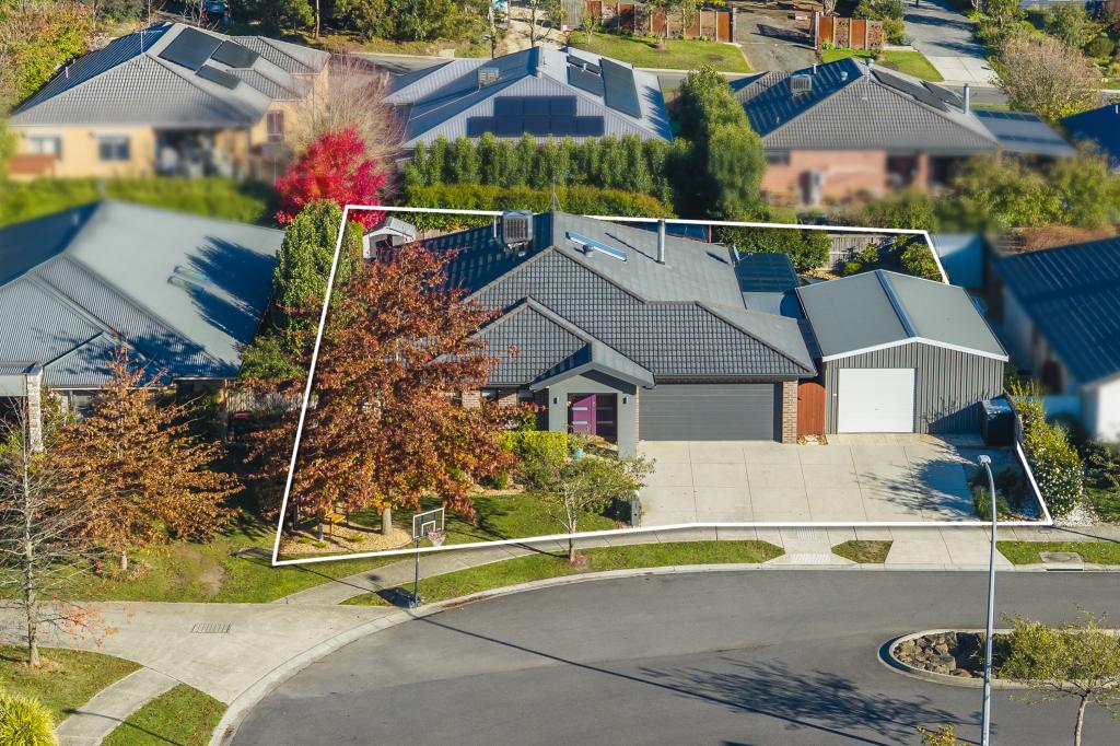 18 TRIBUTARY WAY, WOODEND, VIC 3442