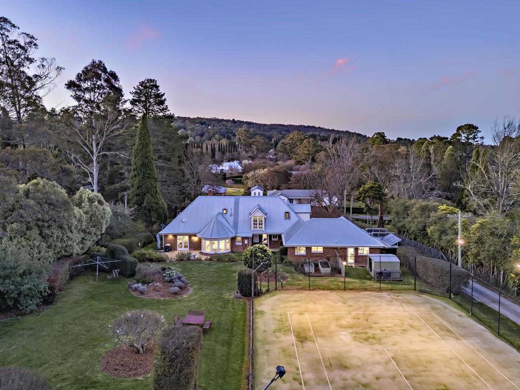 36 Centennial Rd, Bowral, NSW 2576