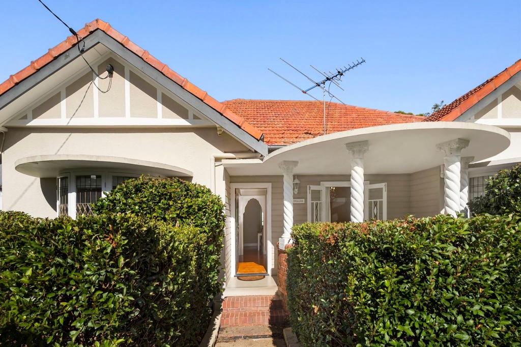 19 Otonga Rd, Ashgrove, QLD 4060