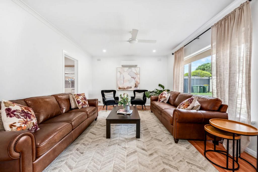 3 Stirling Dr, Morphett Vale, SA 5162