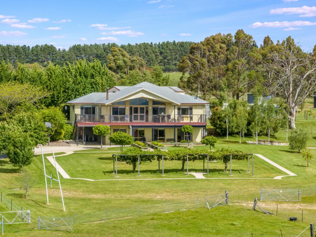 100 Lucks Lane, Blayney, NSW 2799