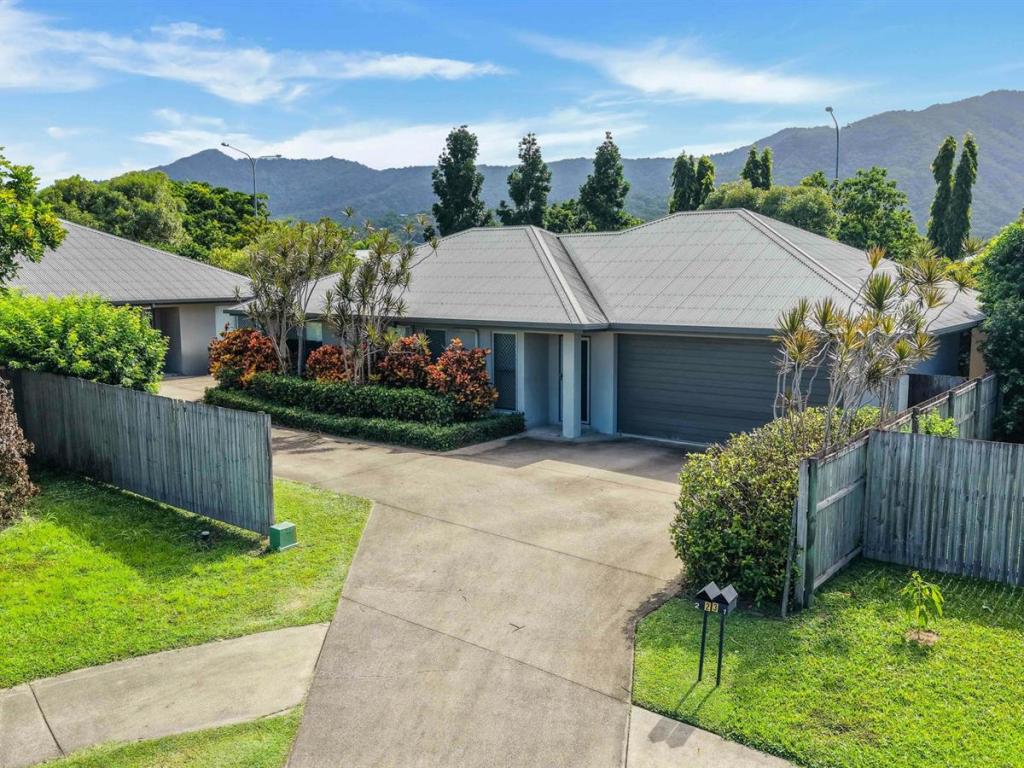 23 Thornborough Cct, Smithfield, QLD 4878