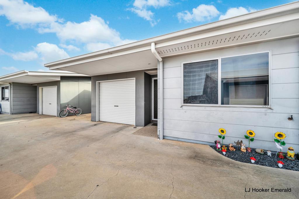 4/8 Hillcrest St, Emerald, QLD 4720