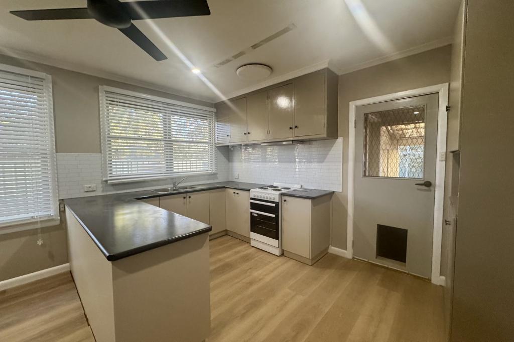 2 Currajong Ave, Katamatite, VIC 3649