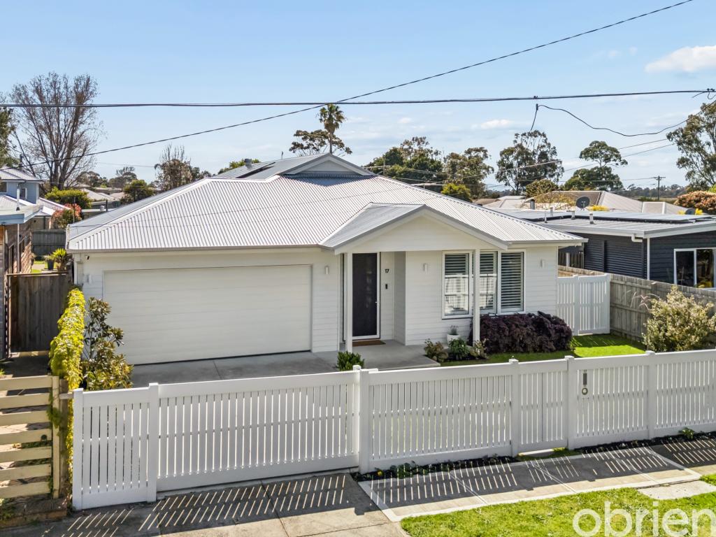 17 Denbigh Rd, Seaford, VIC 3198