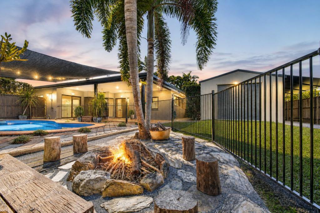 10 ULYSSES AVE, PORT DOUGLAS, QLD 4877