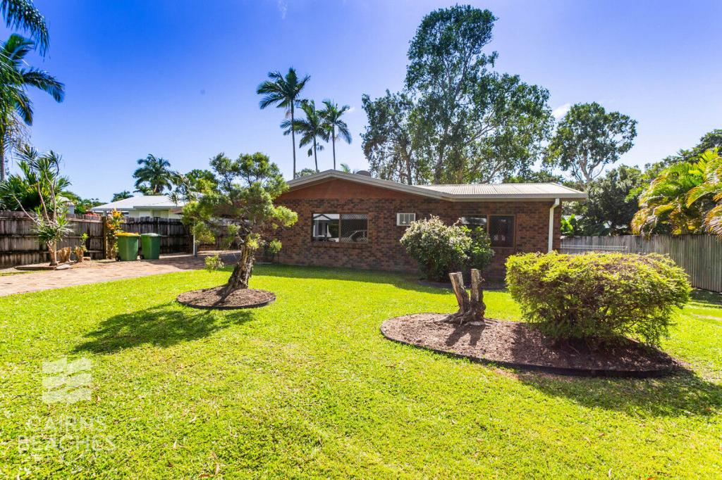 8 Eddy St, Clifton Beach, QLD 4879