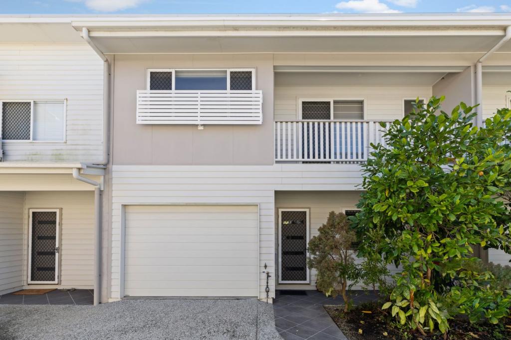 2/338 Scarborough Rd, Scarborough, QLD 4020