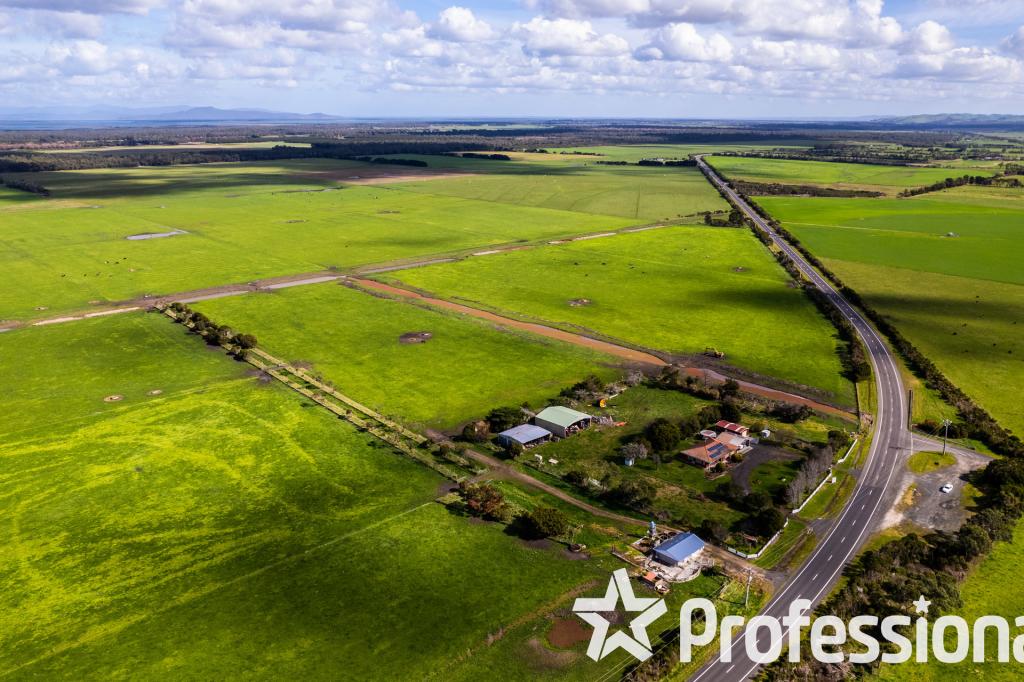 7618 South Gippsland Hwy, Gelliondale, VIC 3971