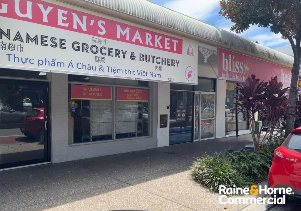 5 Young St, Southport, QLD 4215