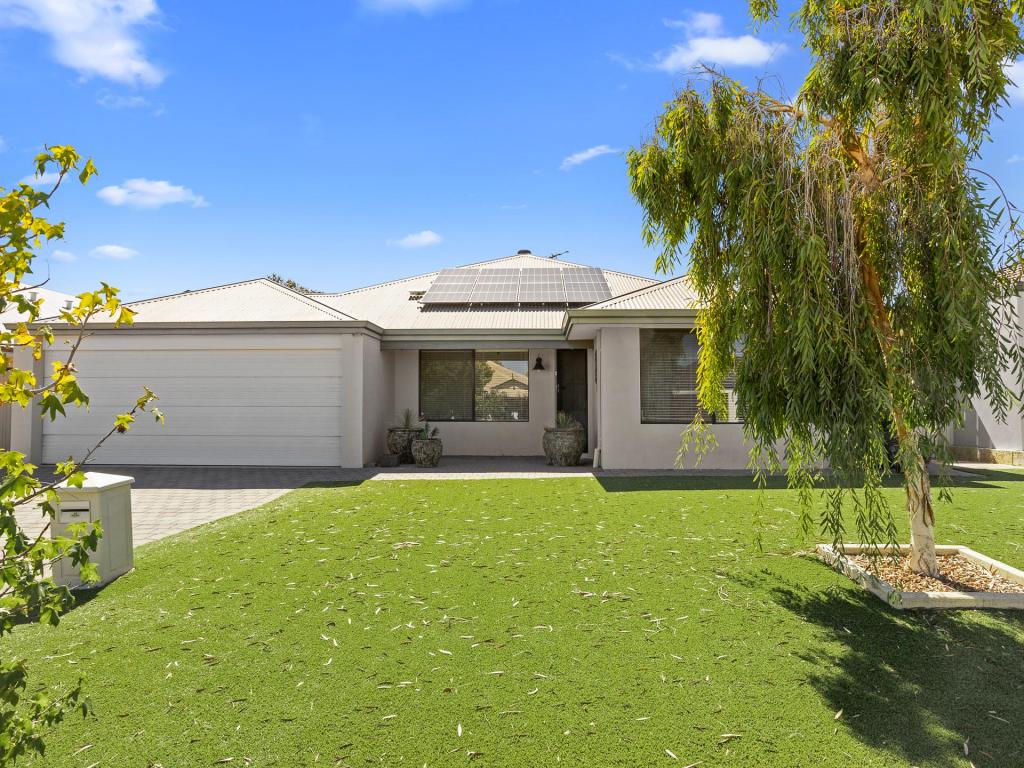 15 Camden Bvd, Aubin Grove, WA 6164