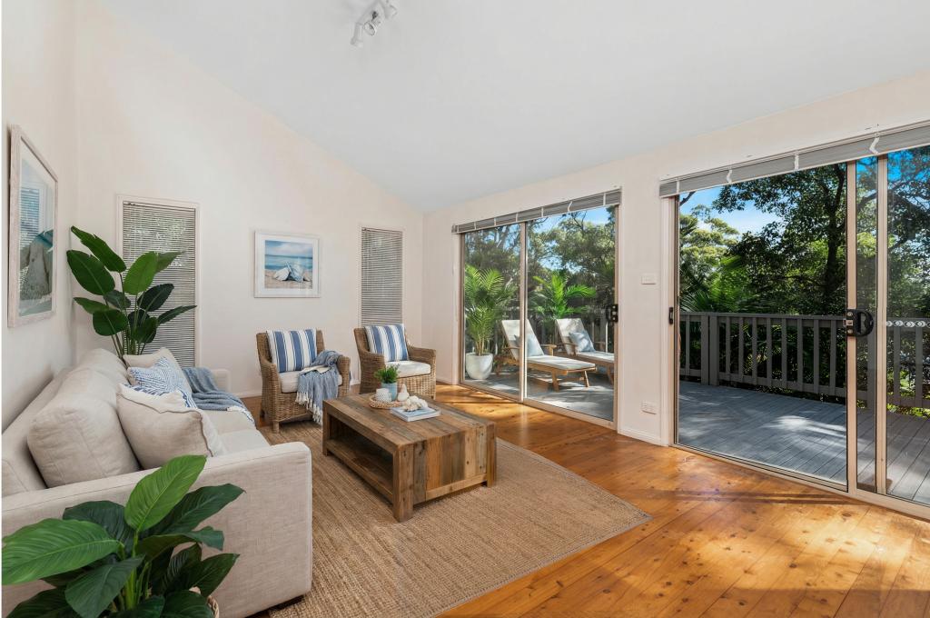 15 Namatjira Dr, Macmasters Beach, NSW 2251