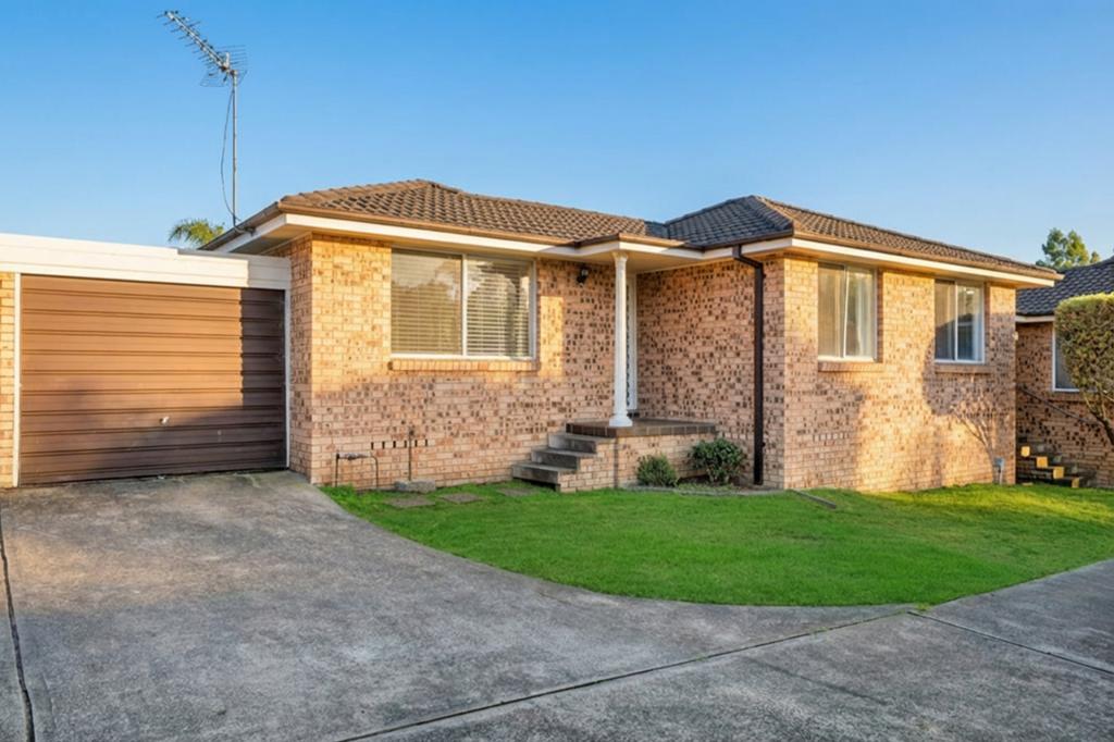 22/4 Sitella Pl, Ingleburn, NSW 2565