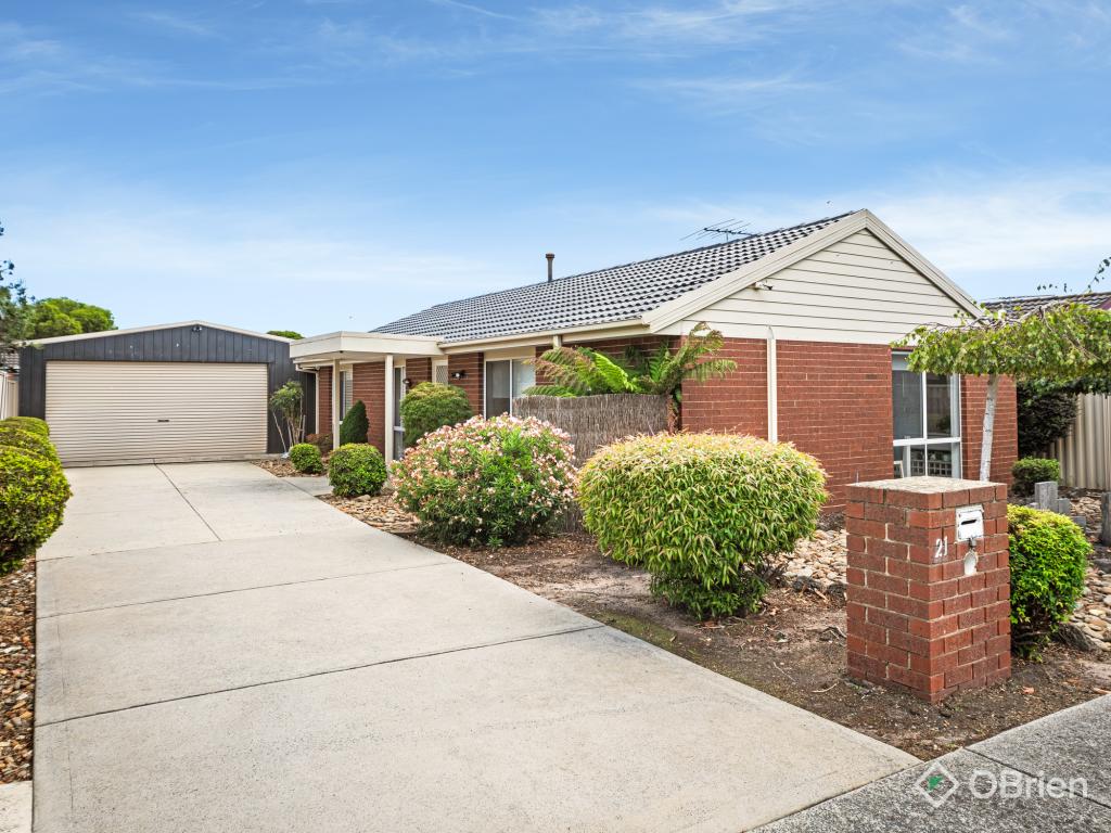 21 Orama Ave, Carrum Downs, VIC 3201
