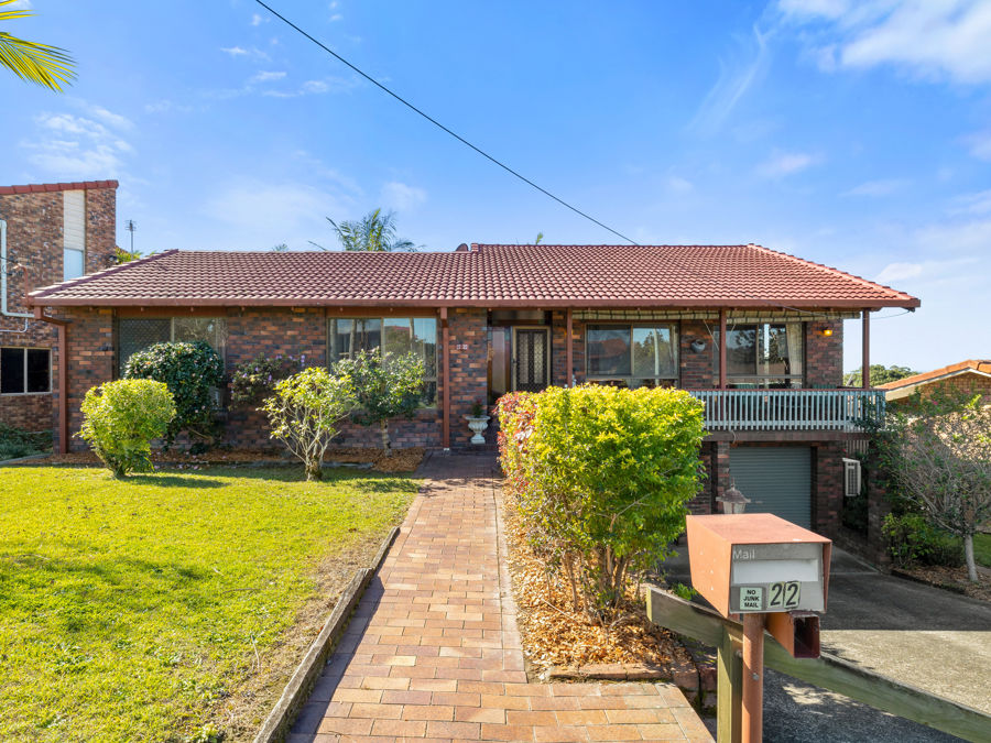 22 Perry Dr, Coffs Harbour, NSW 2450