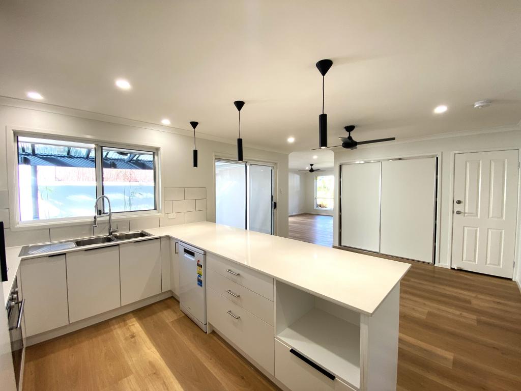 12 Bernini Dr, Coombabah, QLD 4216