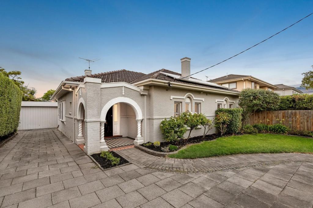 28 Fitzgibbon Cres, Caulfield North, VIC 3161