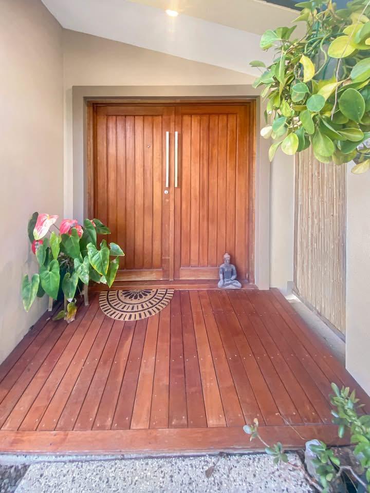 81 Yakola Pde, Alexandra Headland, QLD 4572