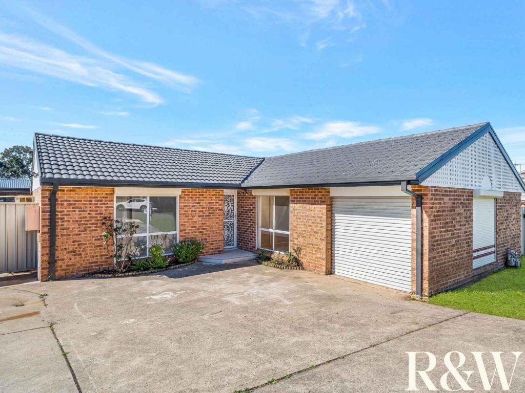 9 Grebe Pl, Hinchinbrook, NSW 2168