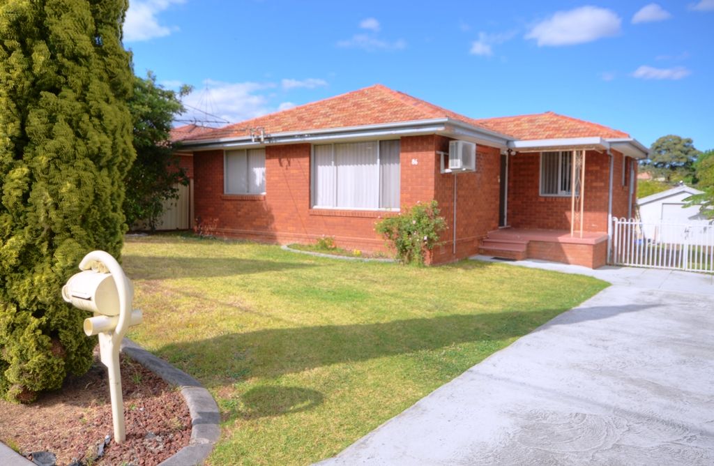 86 Grantham Rd, Seven Hills, NSW 2147