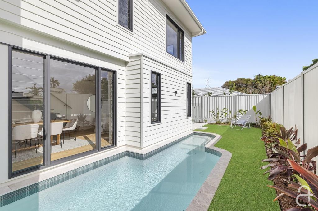 Residence Two Of 218 Oceanic Dr, Bokarina, QLD 4575