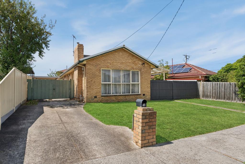 14 STYMIE ST, KINGSBURY, VIC 3083