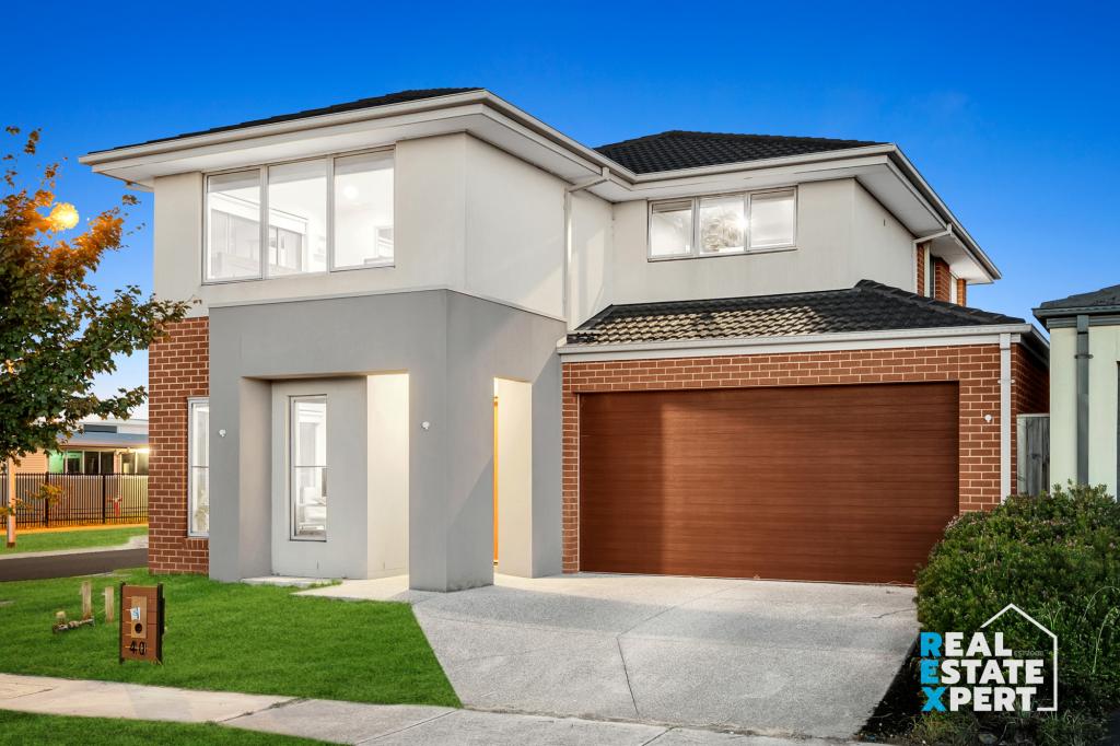 40 Riverside Dr, Cranbourne West, VIC 3977