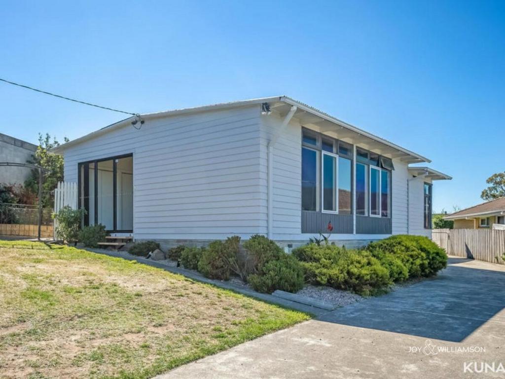 26 Cleburne St, Claremont, TAS 7011