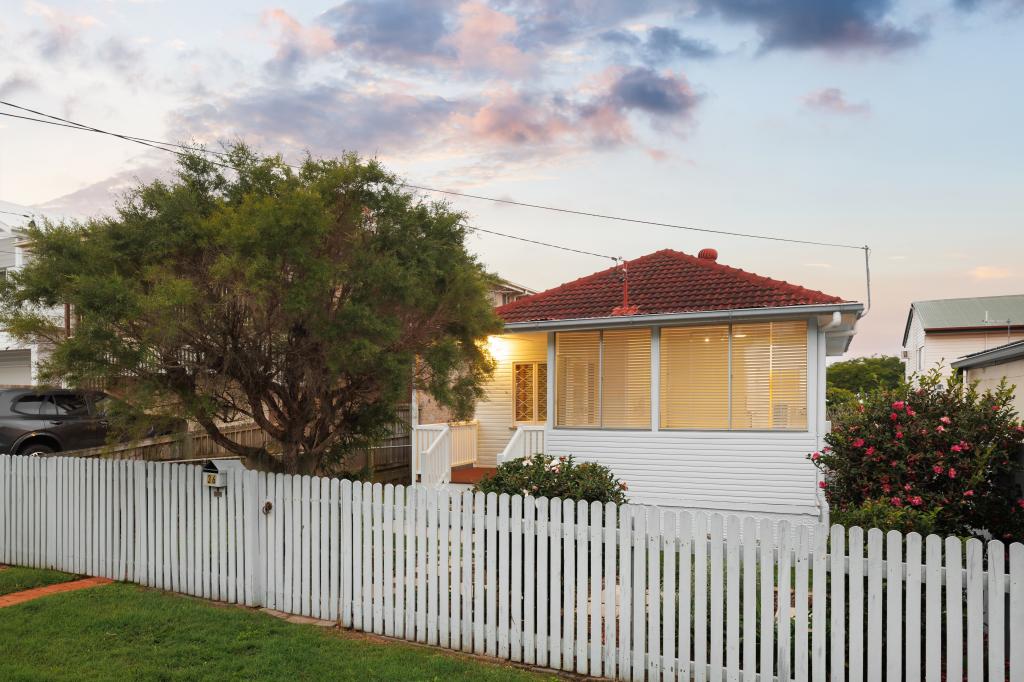 36 Tweedale St, Graceville, QLD 4075