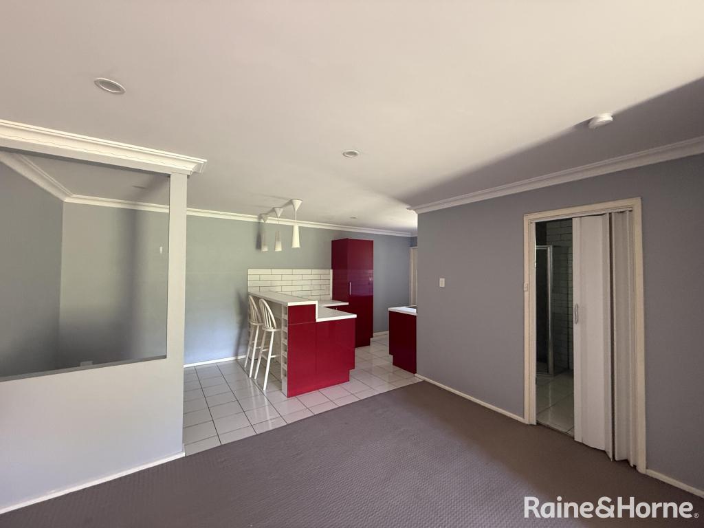 2/15 Cowper St, Goulburn, NSW 2580
