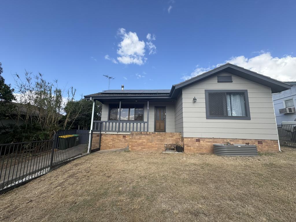 71 TOBRUK AVE, MUSWELLBROOK, NSW 2333
