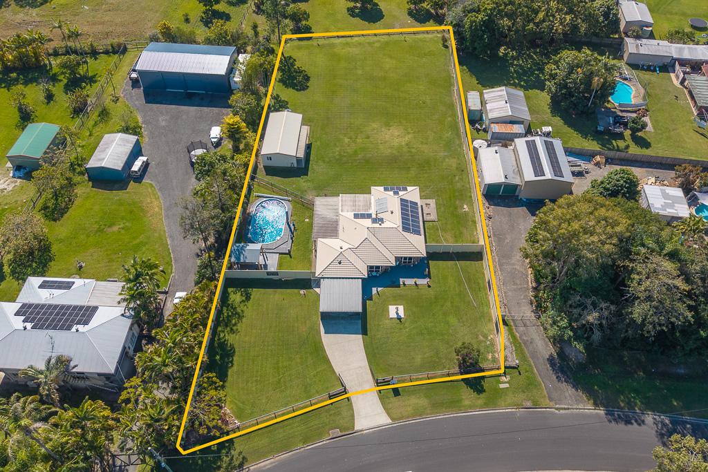 96-98 Golden Dr, Caboolture, QLD 4510