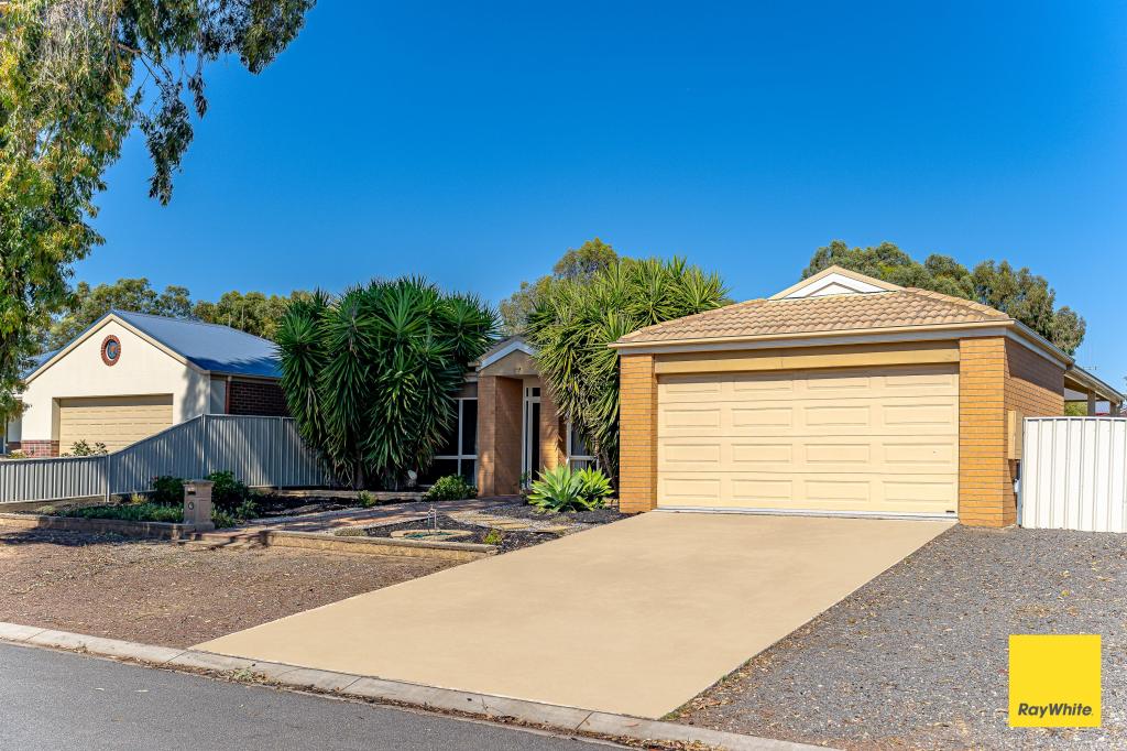 7 Verbena Tce, Epsom, VIC 3551