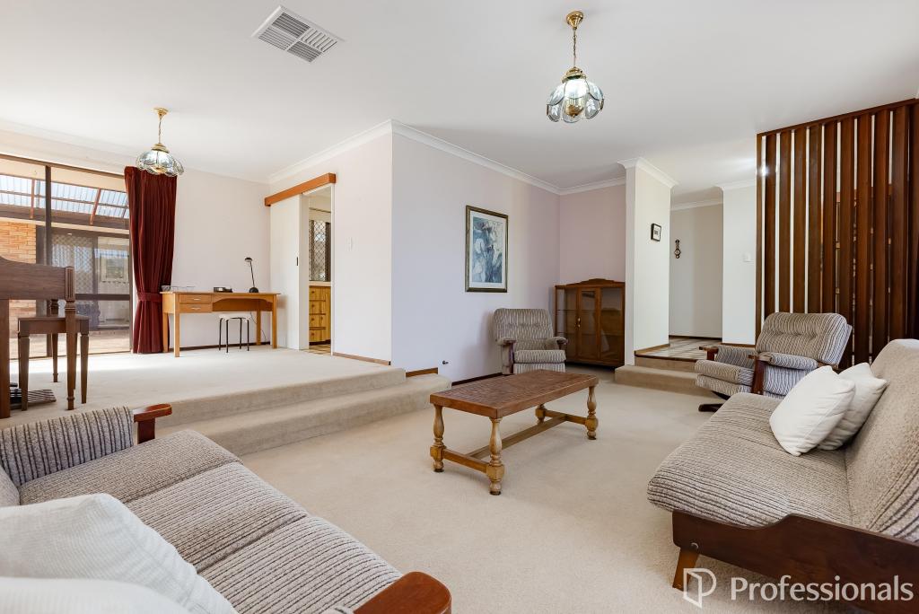 5 TIA PL, WILLETTON, WA 6155
