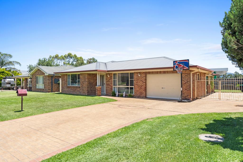 6 EVELEIGH CT, SCONE, NSW 2337