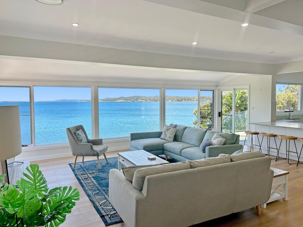 14a Macquarie St, Bolton Point, NSW 2283