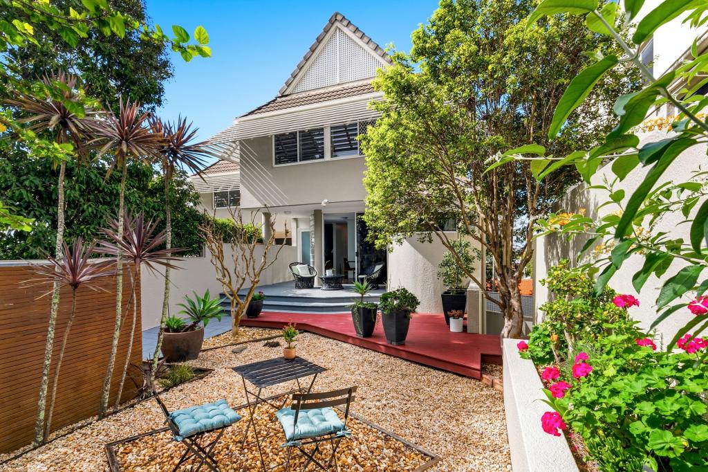 2/62 Ryans Rd, St Lucia, QLD 4067