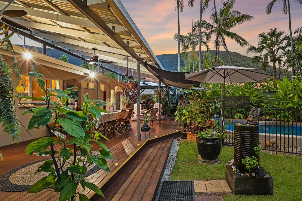66 Terebra St, Palm Cove, QLD 4879