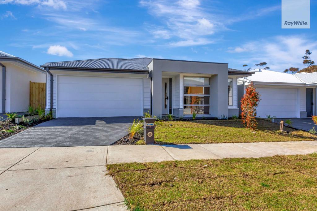 8 MALVAR WAY, SUNBURY, VIC 3429