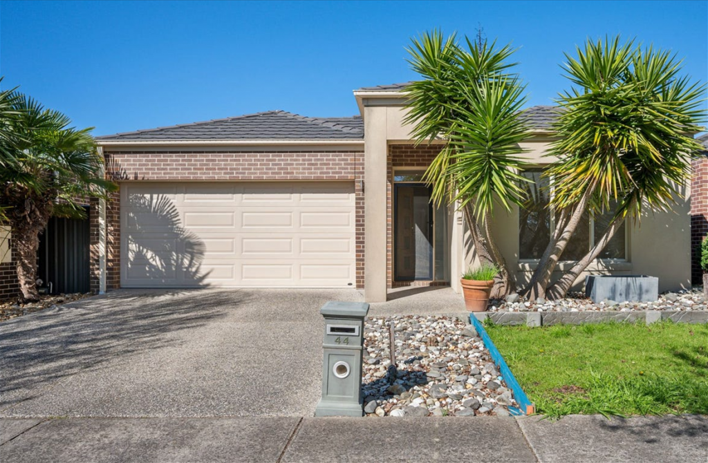 44 Mount Eccles Way, South Morang, VIC 3752