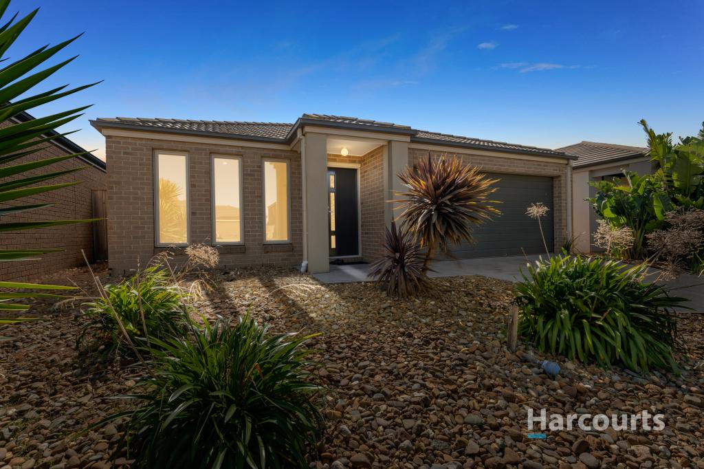 21 Old Course Cres, Deer Park, VIC 3023