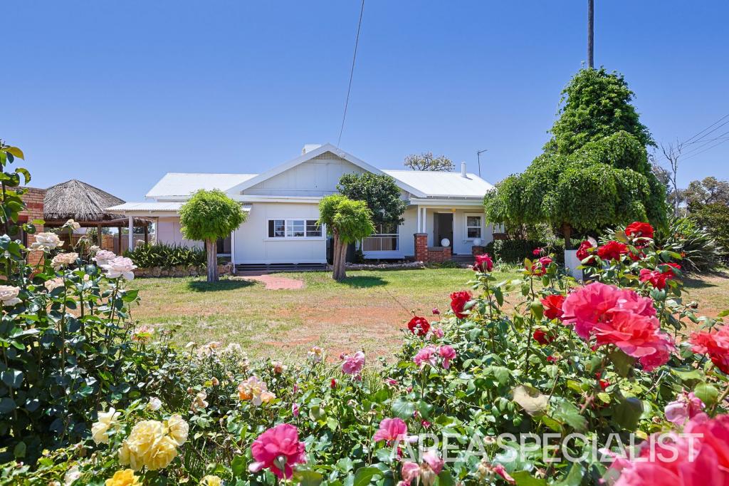 198 Cocklin Ave, Red Cliffs, VIC 3496