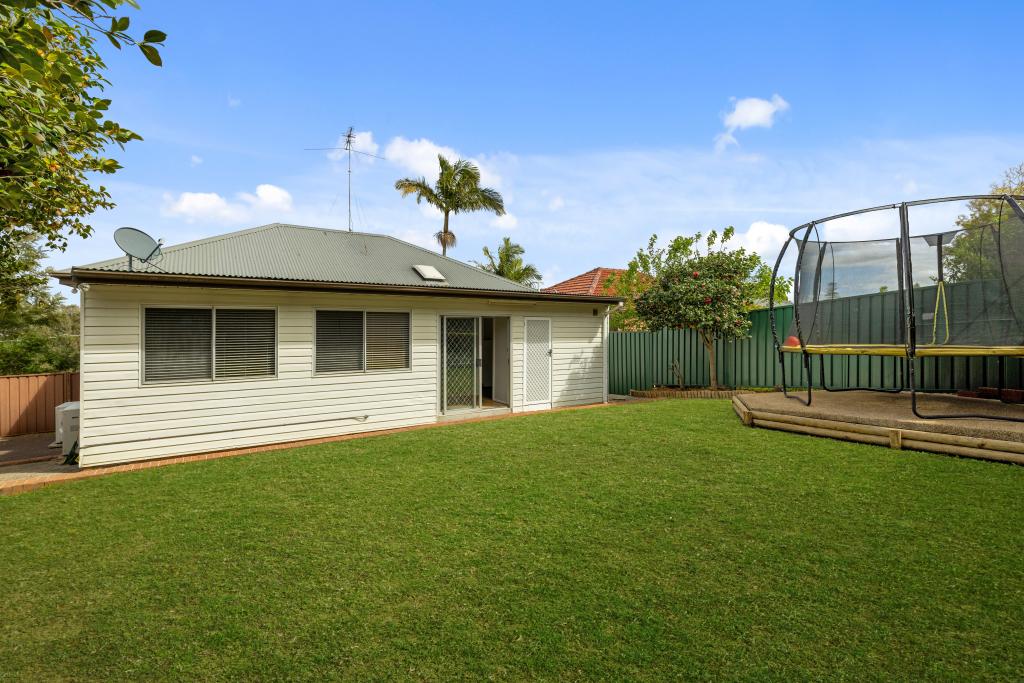 29 Iraga Ave, Peakhurst, NSW 2210