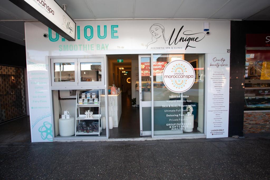 18 Selems Pde, Revesby, NSW 2212