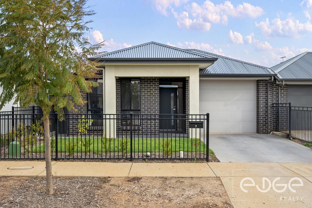 7 Lindgren Ave, Munno Para, SA 5115