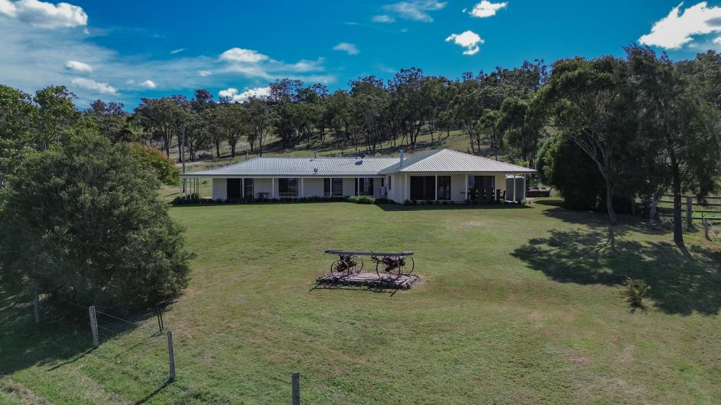 132 Wrights Rd, Mount Tabor, QLD 4370