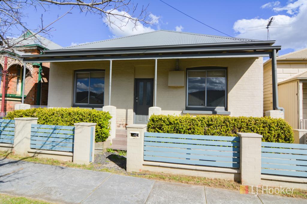 93 Mort St, Lithgow, NSW 2790