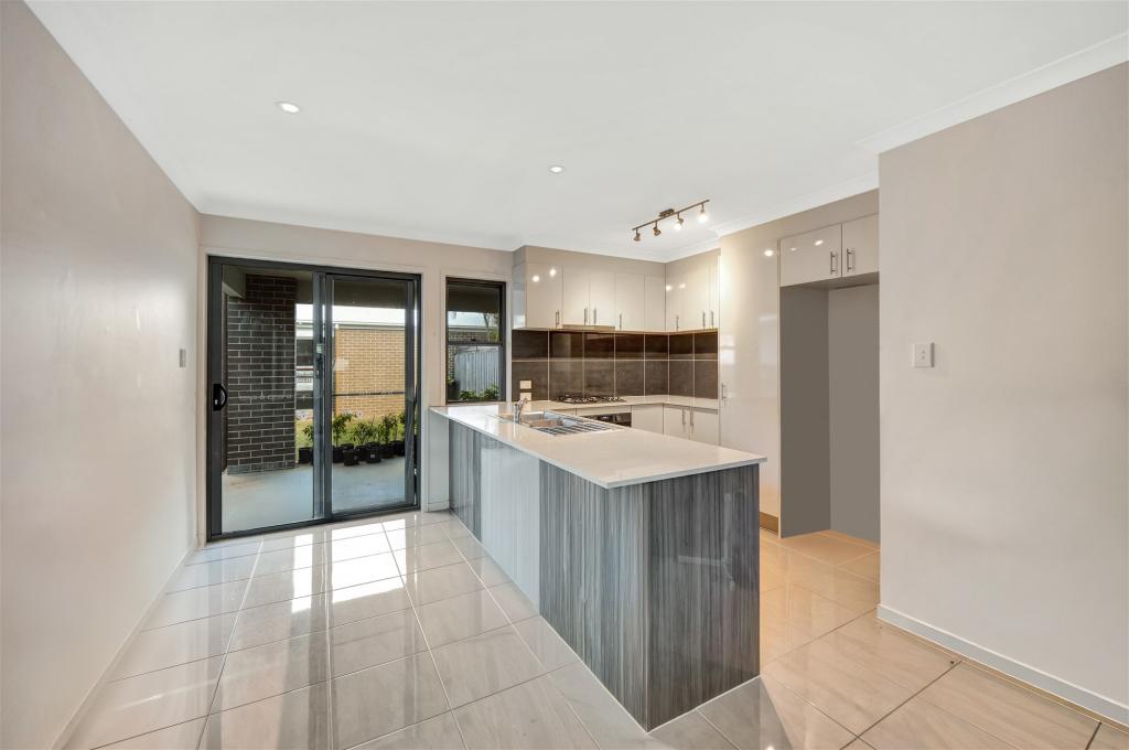 6 Wedgetail Rd, Clinton, QLD 4680