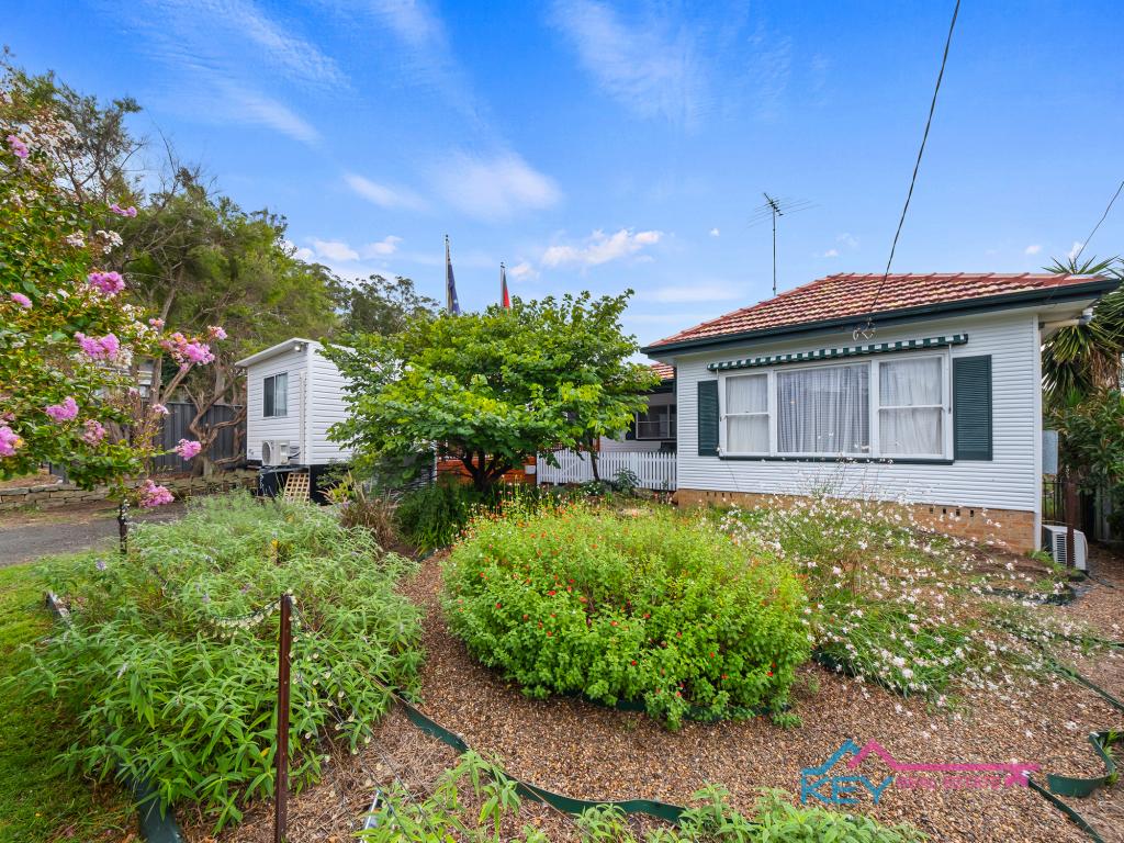 4 WATER SKI PDE, CUMBERLAND REACH, NSW 2756