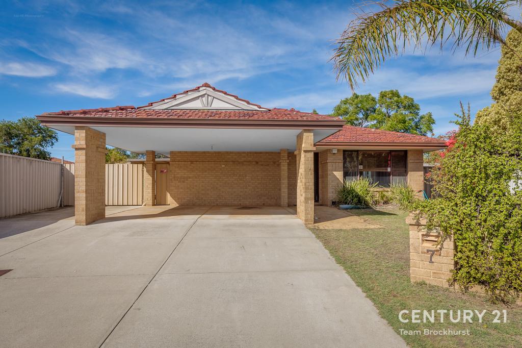 7 TINDARRA CL, KENWICK, WA 6107